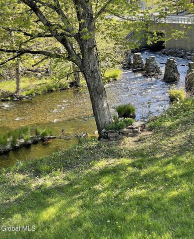 4 Mill Street, Lake Luzerne, NY 12846