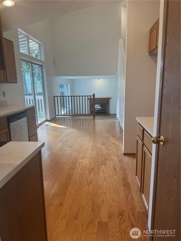 4204 Arbor Court SE, Lacey, WA 98503