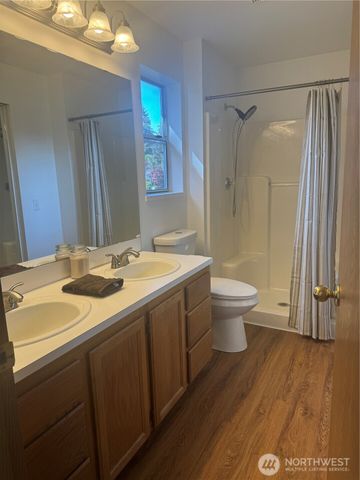 4204 Arbor Court SE, Lacey, WA 98503