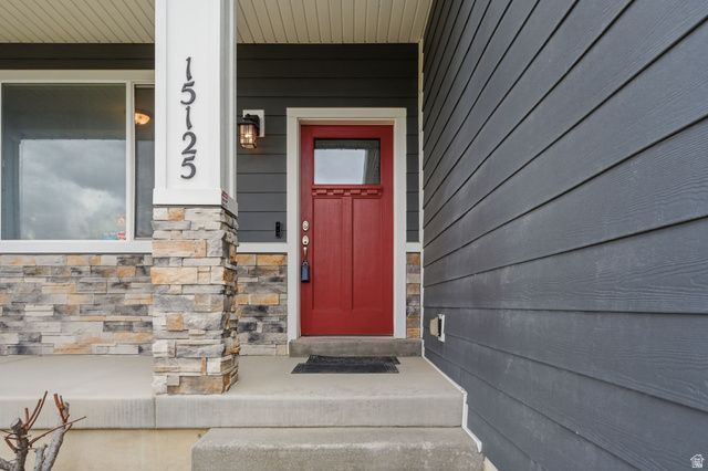 15125 S BATTLE DR, Bluffdale, UT 84065