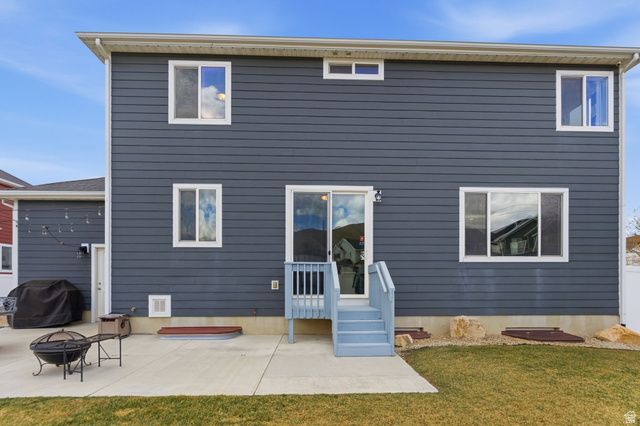 15125 S BATTLE DR, Bluffdale, UT 84065