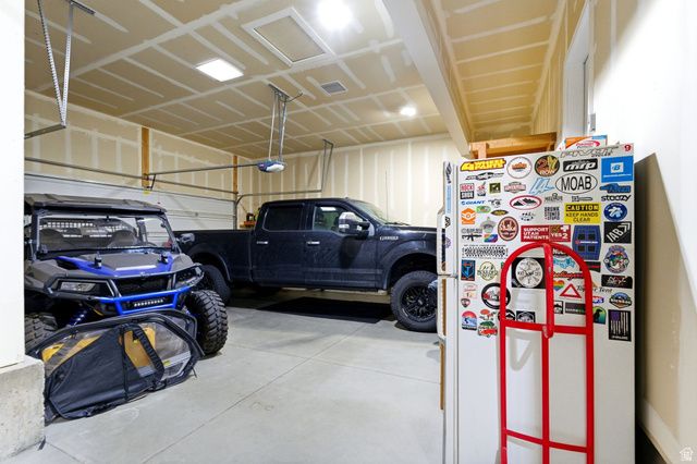 15125 S BATTLE DR, Bluffdale, UT 84065