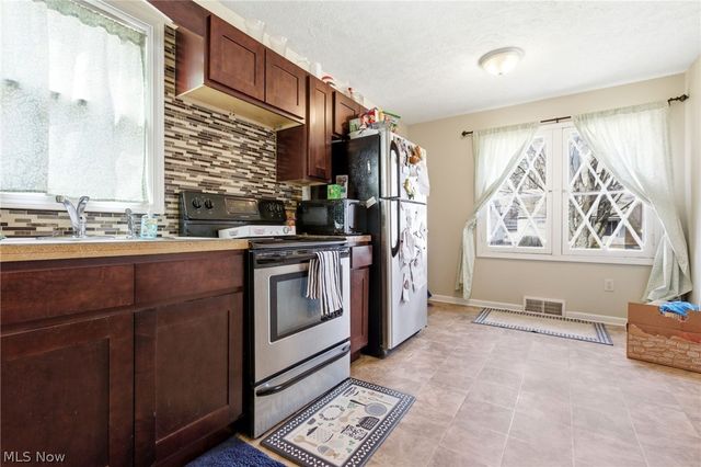 4242 Harwood Road, South Euclid, OH 44121