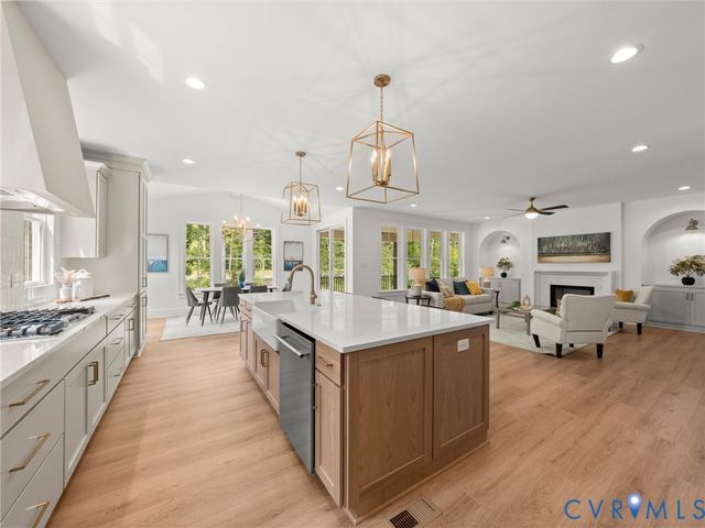 14900 Abberton Dr, Midlothian, VA 23112