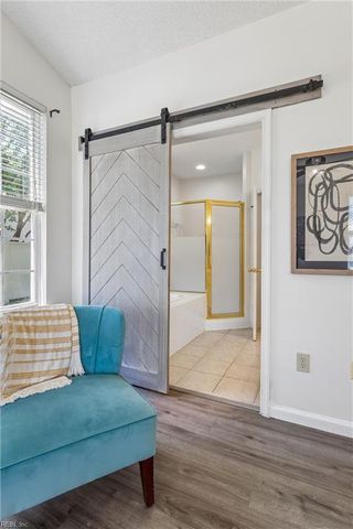 40 Sherry Dell DR, Hampton, VA 23666