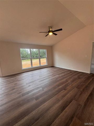 726 Blake Drive, Hillsboro, MO 63050