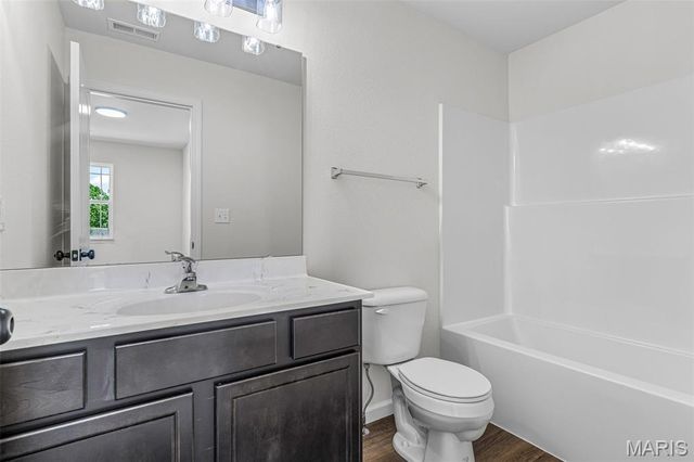 726 Blake Drive, Hillsboro, MO 63050