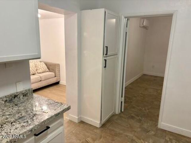 1015 S 1ST Avenue, Phoenix, AZ 85003