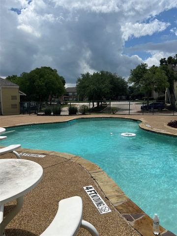 4101 Esters Road 111, Irving, TX 75038