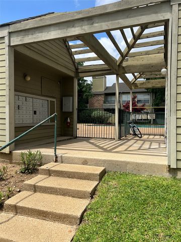 4101 Esters Road 111, Irving, TX 75038