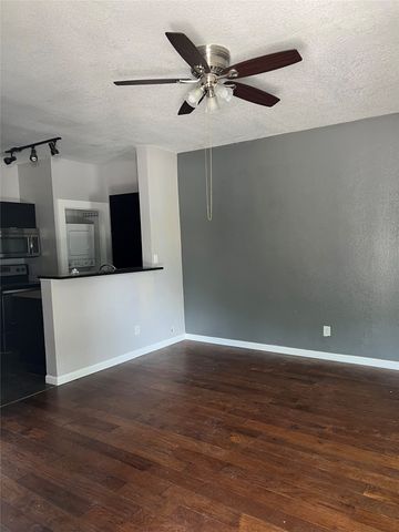 4101 Esters Road 111, Irving, TX 75038