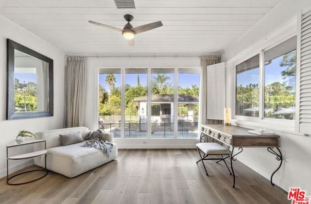 4678 White Oak Avenue, Los Angeles, CA 91316
