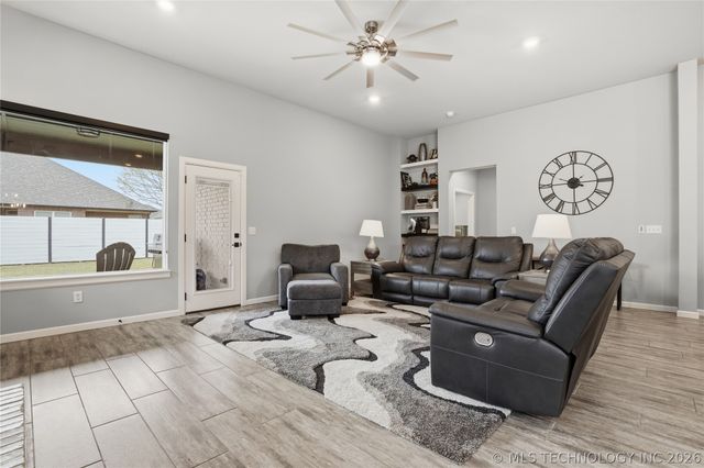 13023 S Birch Street, Jenks, OK 74037