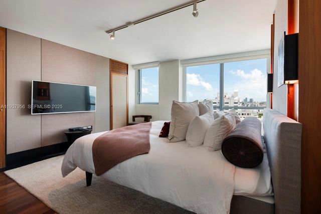 101 20th St 2004, Miami Beach, FL 33139