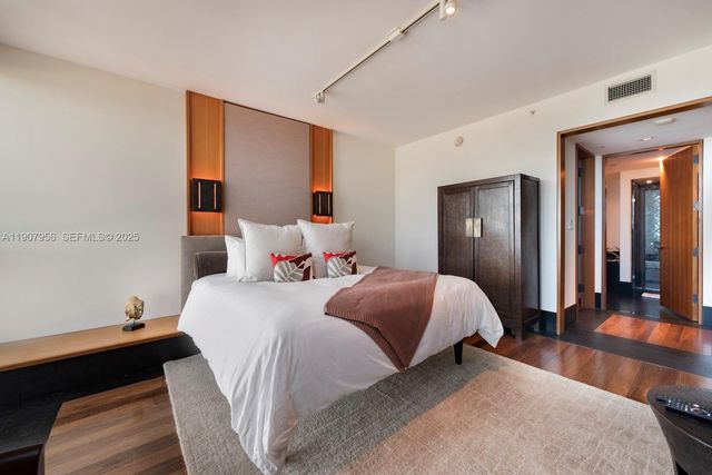 101 20th St 2004, Miami Beach, FL 33139