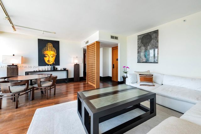 101 20th St 2004, Miami Beach, FL 33139