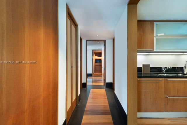 101 20th St 2004, Miami Beach, FL 33139