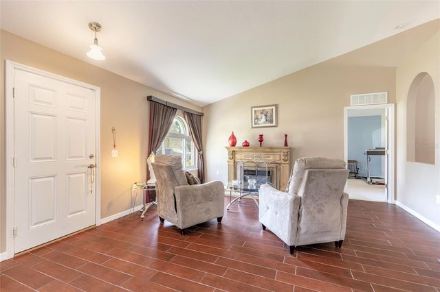 34 SECRETARY TRAIL, Palm Coast, FL 32164