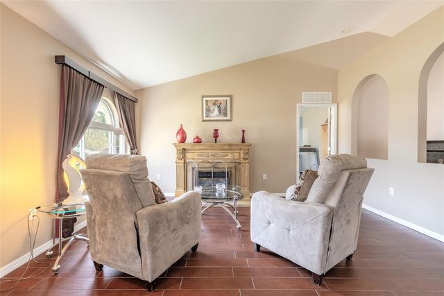 34 SECRETARY TRAIL, Palm Coast, FL 32164