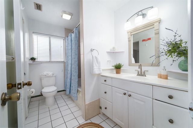 7220 SW 75TH STREET, Gainesville, FL 32608