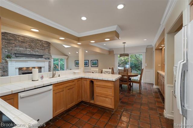 3622 Elder Road, West Bloomfield, MI 48324
