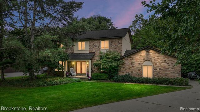 3622 Elder Road, West Bloomfield, MI 48324