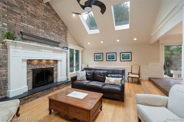 3622 Elder Road, West Bloomfield, MI 48324