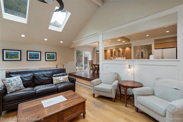 3622 Elder Road, West Bloomfield, MI 48324