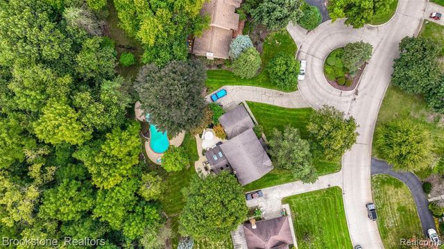3622 Elder Road, West Bloomfield, MI 48324