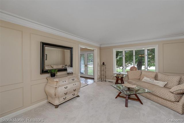 3622 Elder Road, West Bloomfield, MI 48324