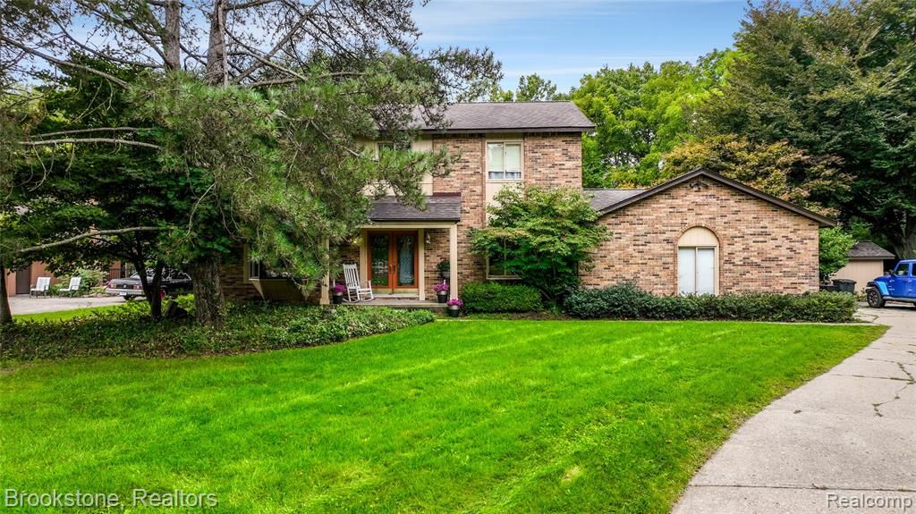 3622 Elder Road, West Bloomfield, MI 48324