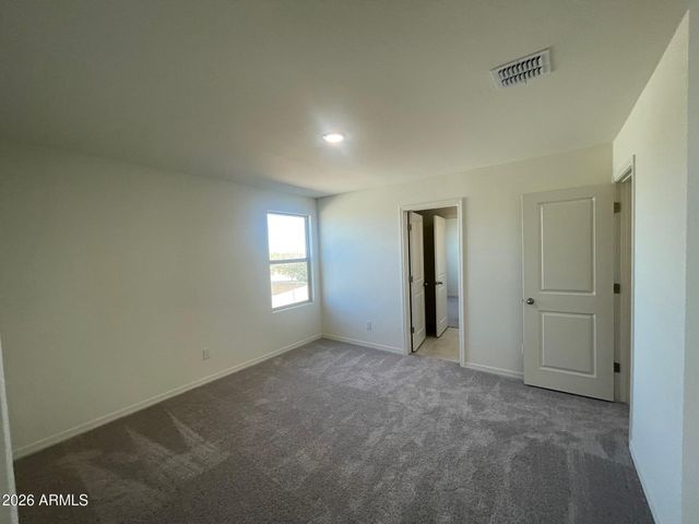 31687 N HAY BALE Drive, San Tan Valley, AZ 85140