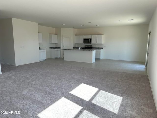 31687 N HAY BALE Drive, San Tan Valley, AZ 85140