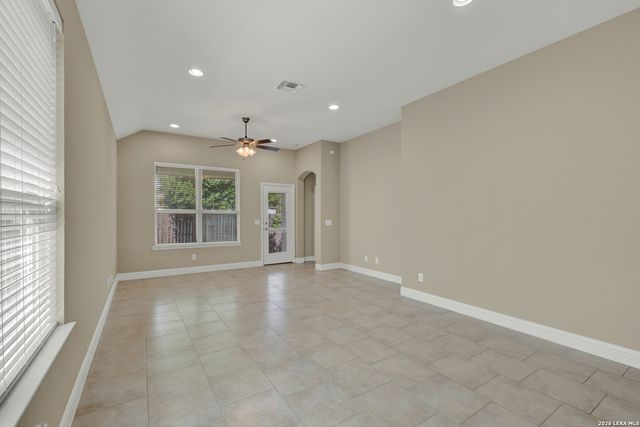 1890 Baron Dr, New Braunfels, TX 78130