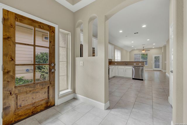 1890 Baron Dr, New Braunfels, TX 78130