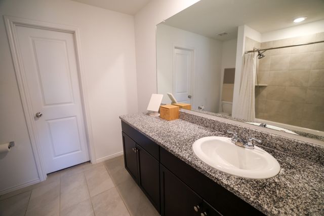 1361 Beach Drive, Pelican Bay, TX 76020