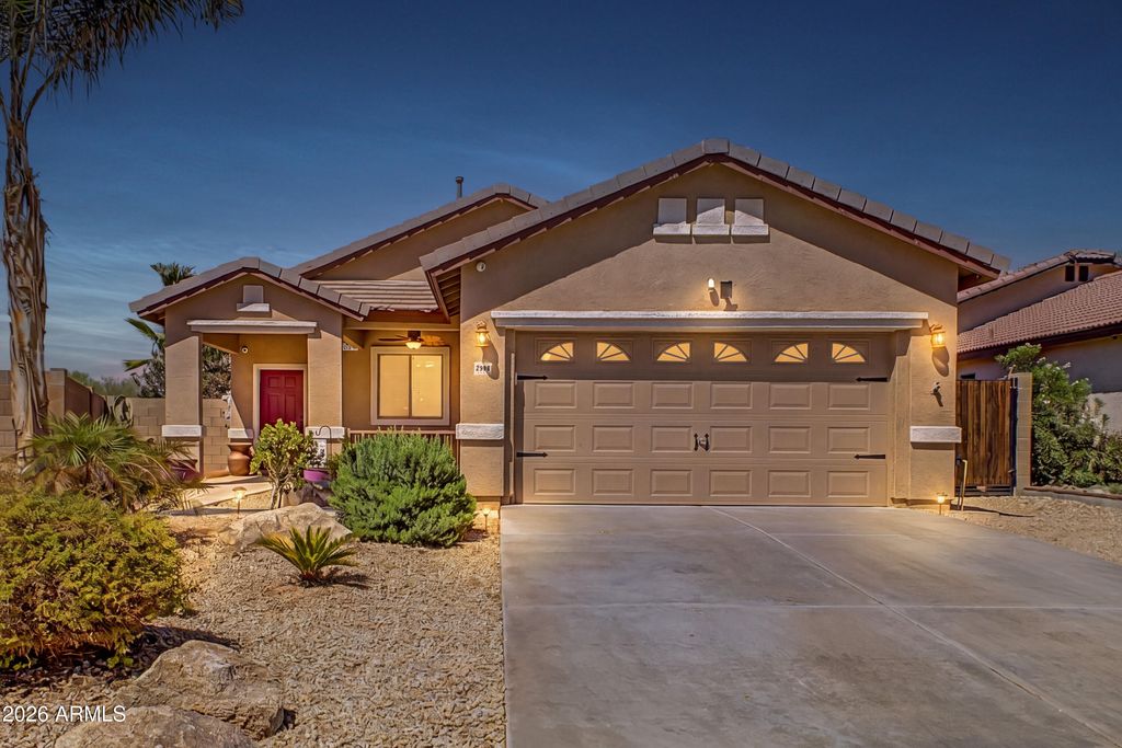 17090 W NORTHAMPTON Road, Surprise, AZ 85374 — exterior
