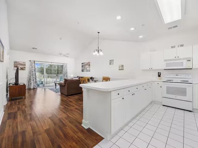 4868 Dahlia Ct Apt 304, Myrtle Beach, SC 29577