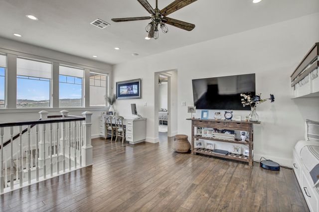 102 Canyon Turn TRL, Austin, TX 78734