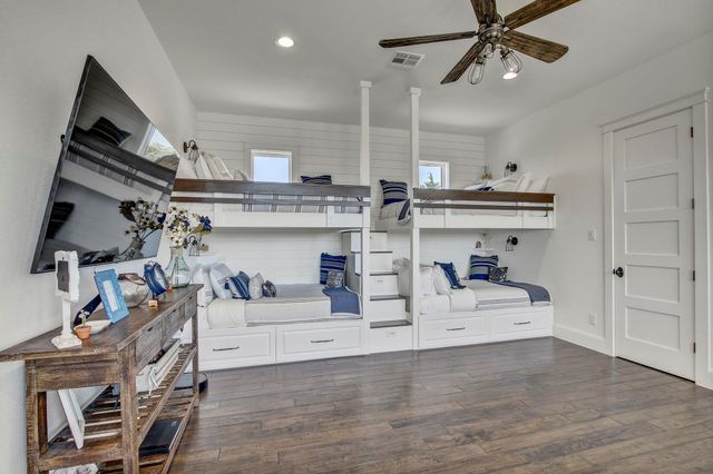 102 Canyon Turn TRL, Austin, TX 78734