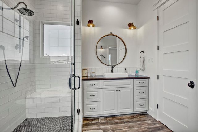 102 Canyon Turn TRL, Austin, TX 78734