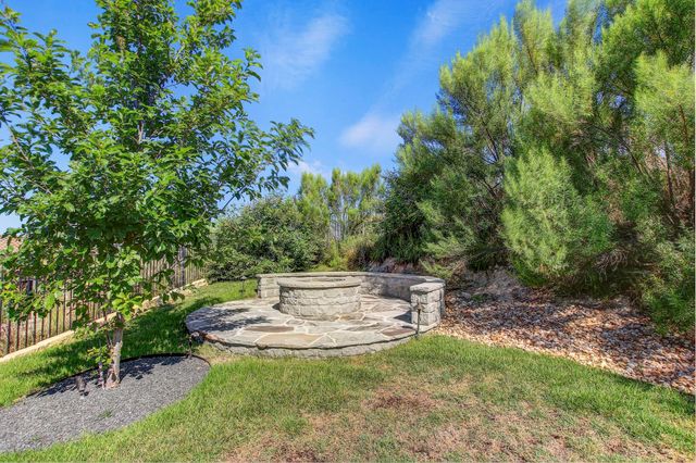 102 Canyon Turn TRL, Austin, TX 78734