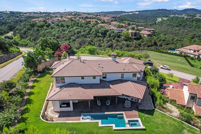 102 Canyon Turn TRL, Austin, TX 78734