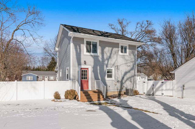 34101 Harlowshire Street, Farmington Hills, MI 48335