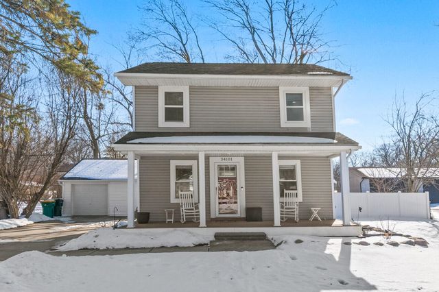 34101 Harlowshire Street, Farmington Hills, MI 48335