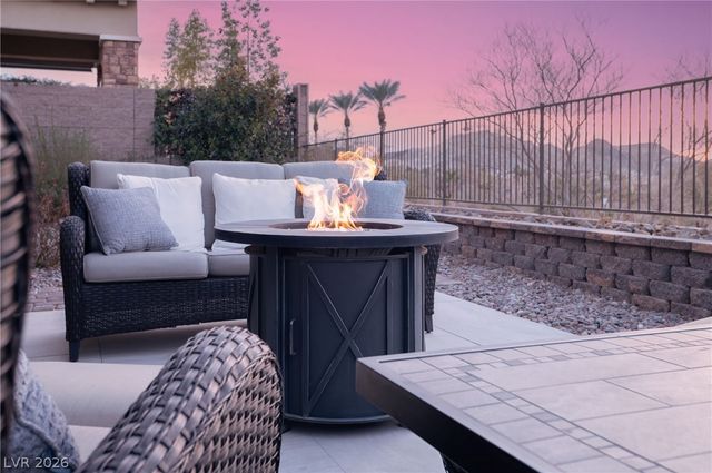 9 Porto Malaga Street, Henderson, NV 89011