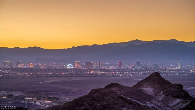 9 Porto Malaga Street, Henderson, NV 89011