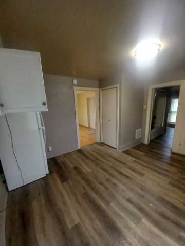 141 Short Street, Crystal Lake, IL 60014