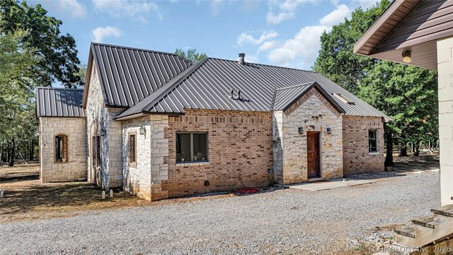 4874 Chase, Marietta, OK 73448