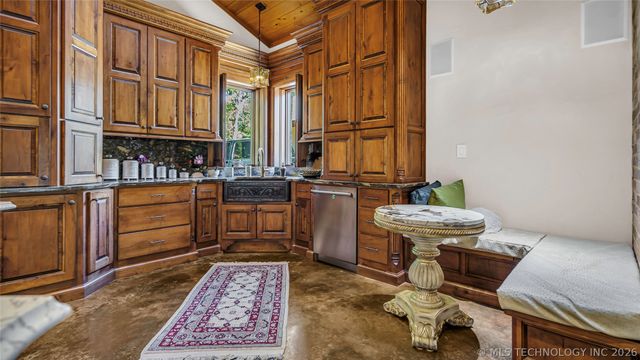 4874 Chase, Marietta, OK 73448